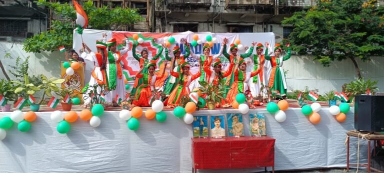 वाधवा हायर सेकेंडरी स्कूल में भव्य स्वतंत्रता दिवस समारोह, देशभक्ति से सराबोर रहा माहौल…