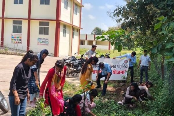 शासकीय महाविद्यालयों में डीएमएफ से होगी चतुर्थ श्रेणी के पदों पर नियुक्ति 15 महाविद्यालय में स्वच्छता सुरक्षा की नई पहल“